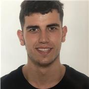 Estudiante en curso de la carrera de Historia, apto para dar clases en las siguientes asignaturas: Euskera, Filosofía e Historia. Capacitado para dar apoyo escolar para primaria y secundaria
